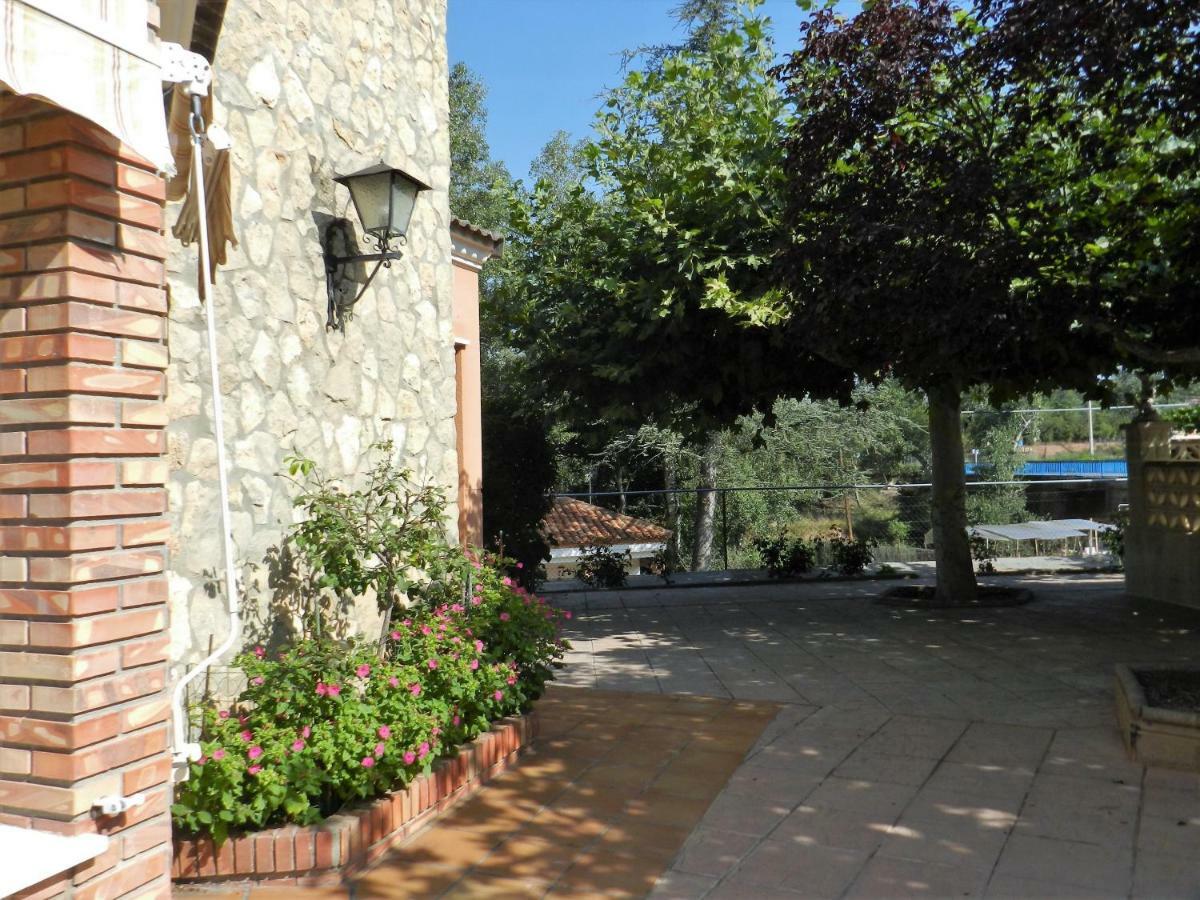 Chalet Puerta Castralvo Teruel Exterior photo